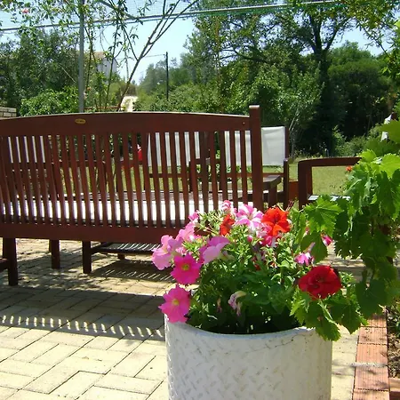 Scorpios Apartamento